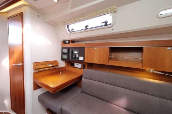 Hanse 345 additional image 7