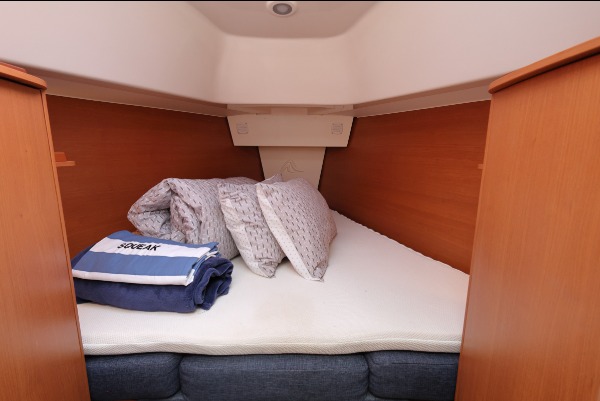 Hanse 325 additional image 8