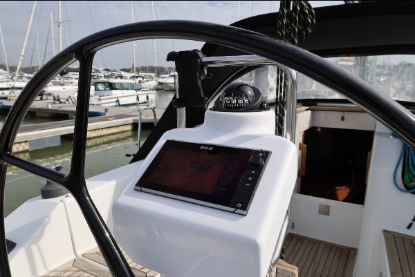 Hanse 325 additional image 11