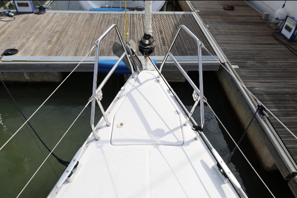 Hanse 325 additional image 3