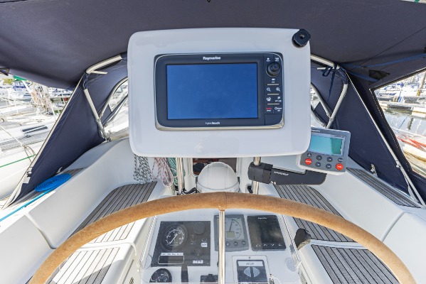 Beneteau Oceanis 361 Clipper additional image 8