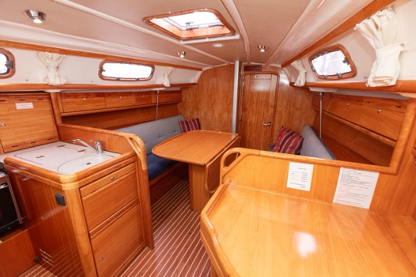 Bavaria 30 Cruiser additional image 4