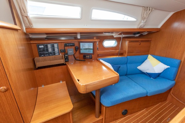 Jeanneau Sun Odyssey 37 additional image 6