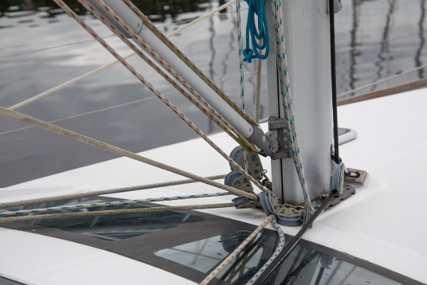 Beneteau Oceanis 43 additional image 12