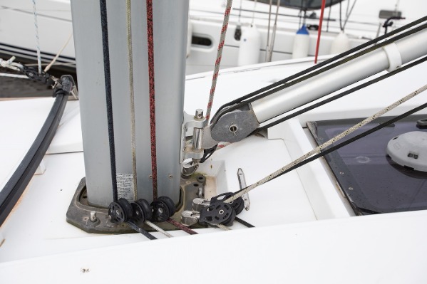 Jeanneau Sun Odyssey 44 DS additional image 13