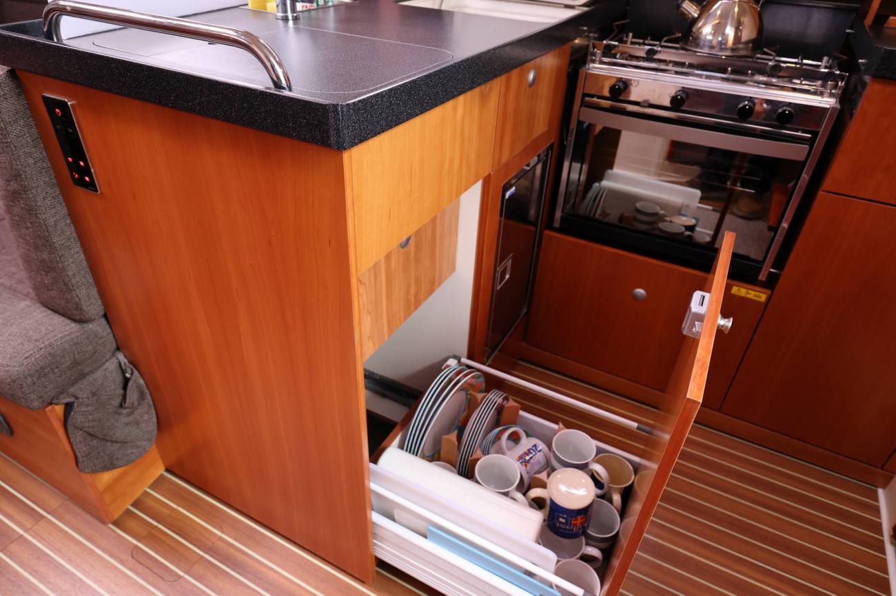 Galley storage