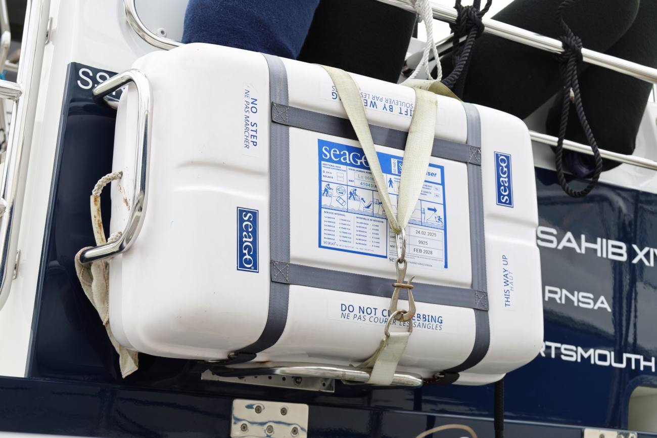 Sargo 36 Fly Memsahib Lifereaft