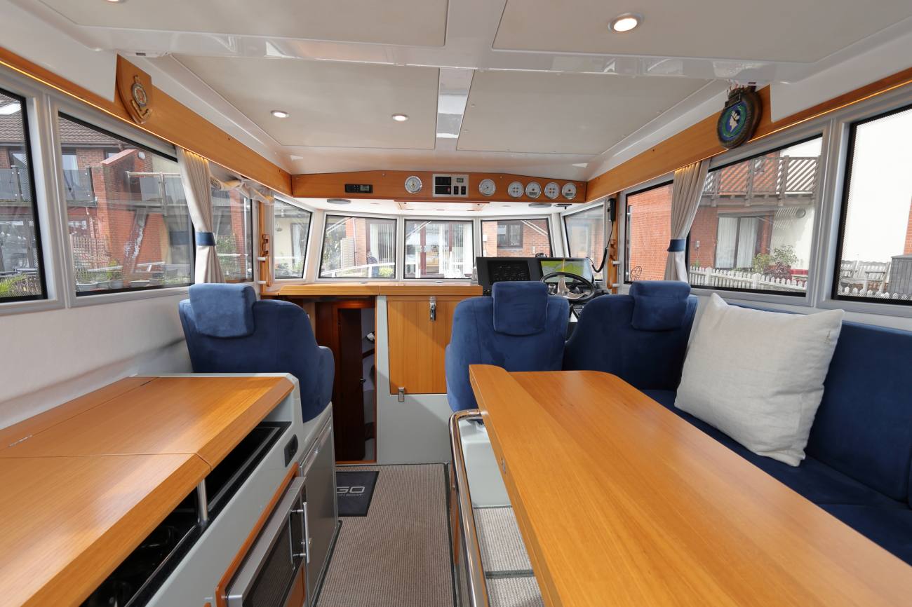 Sargo 36 Fly Memsahib Cabin