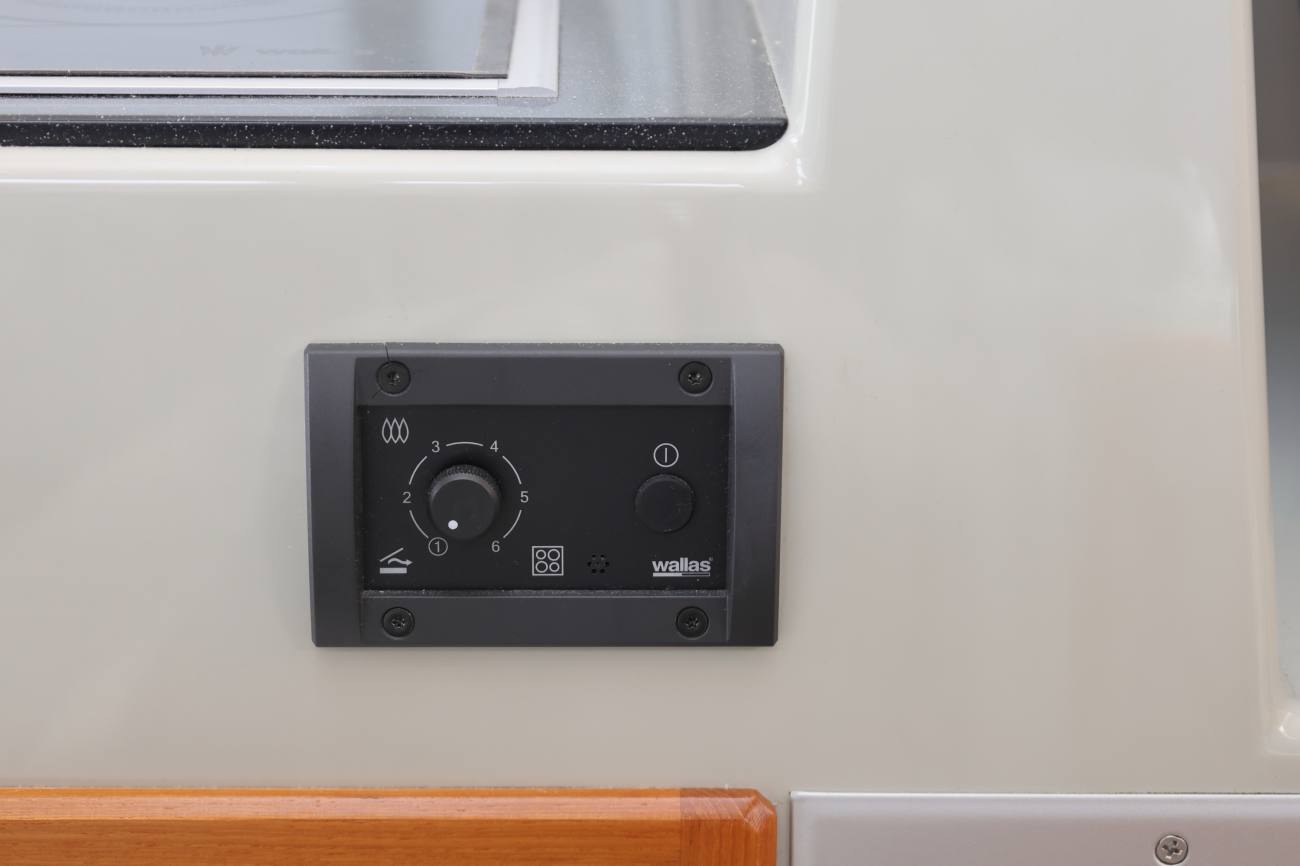 Sargo 36 Fly Memsahib Diesel Hob