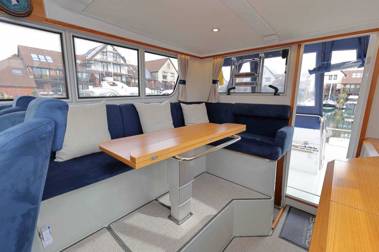 Sargo 36 Fly Memsahib Saloon Seating Area