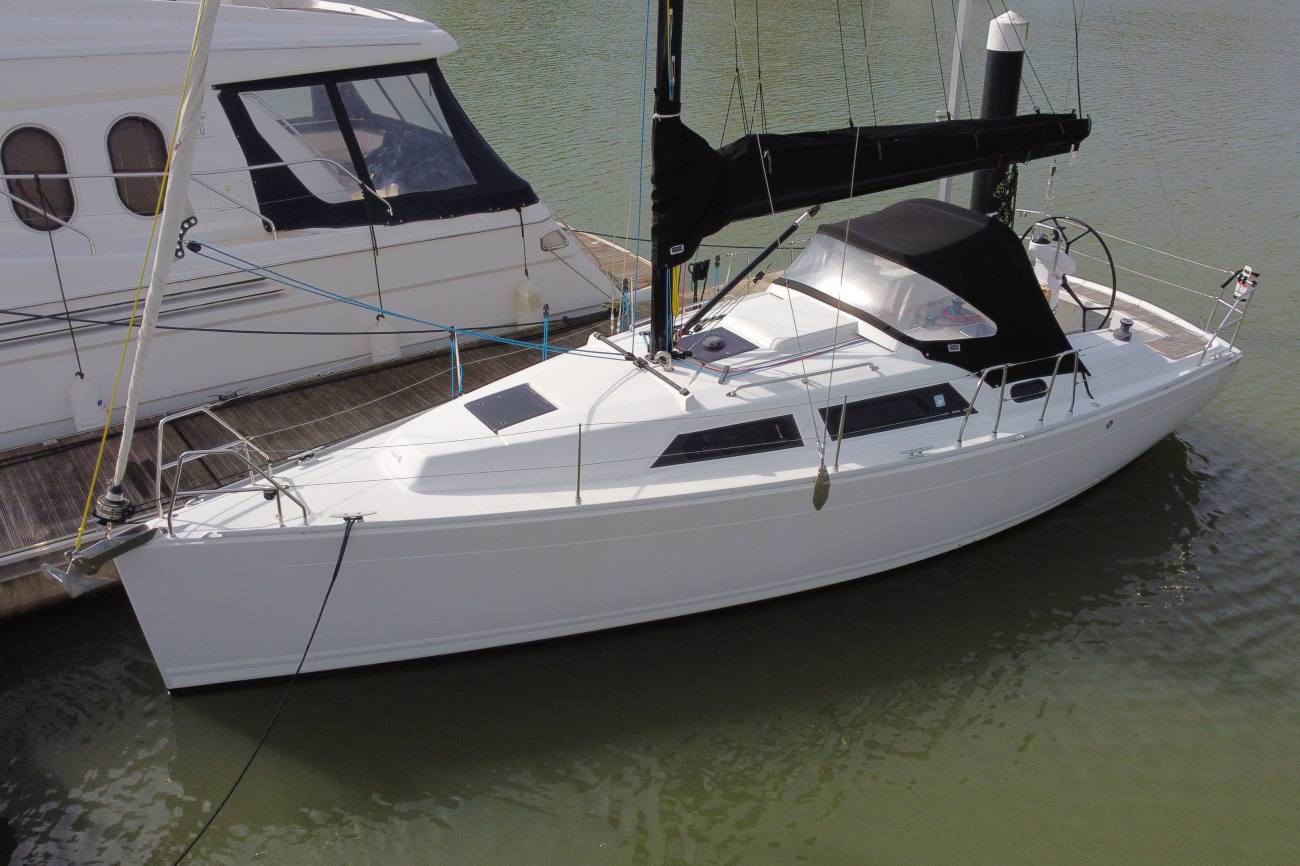 Hanse 325 1