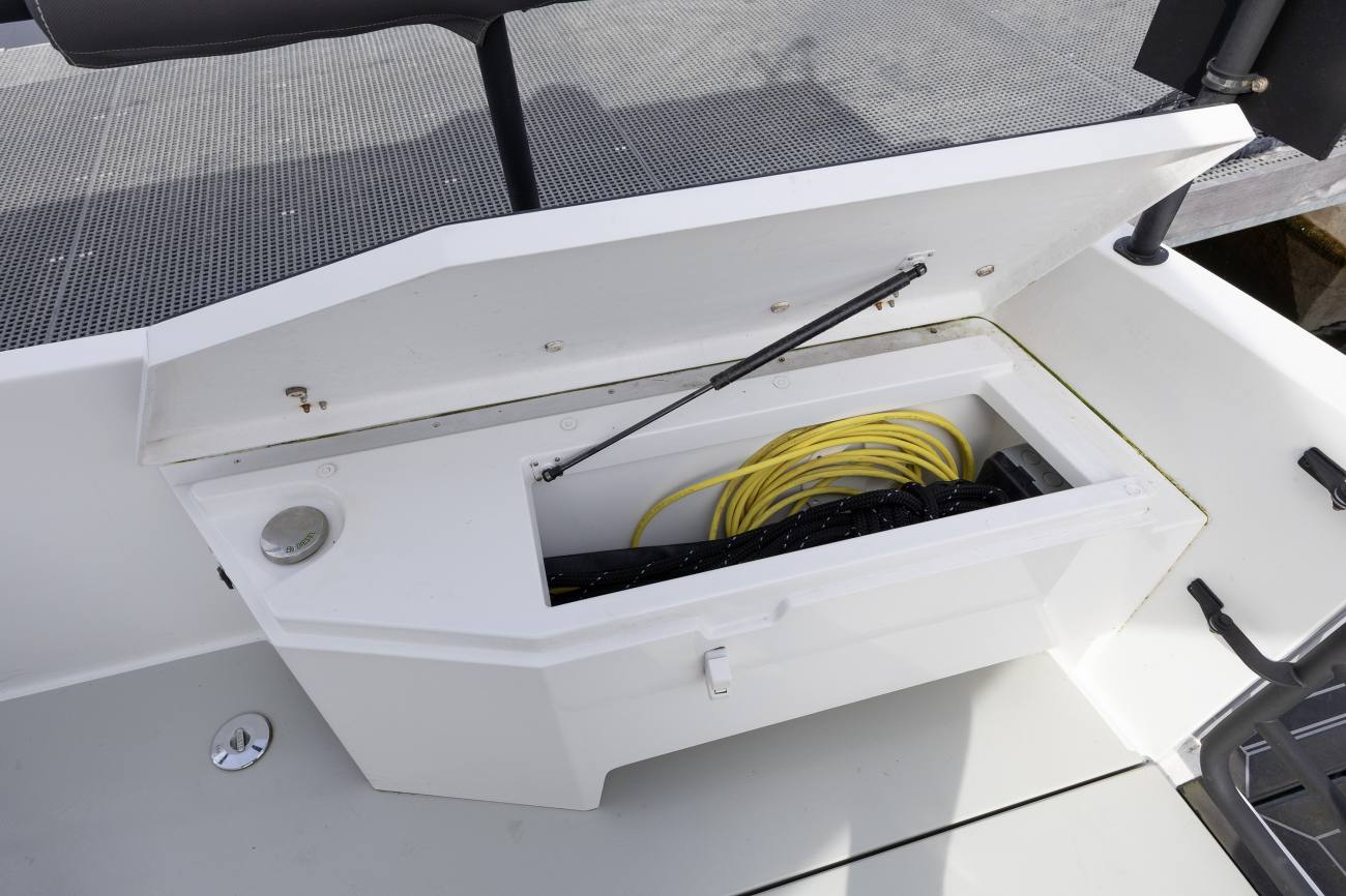 Sargo 31 Explorer 27