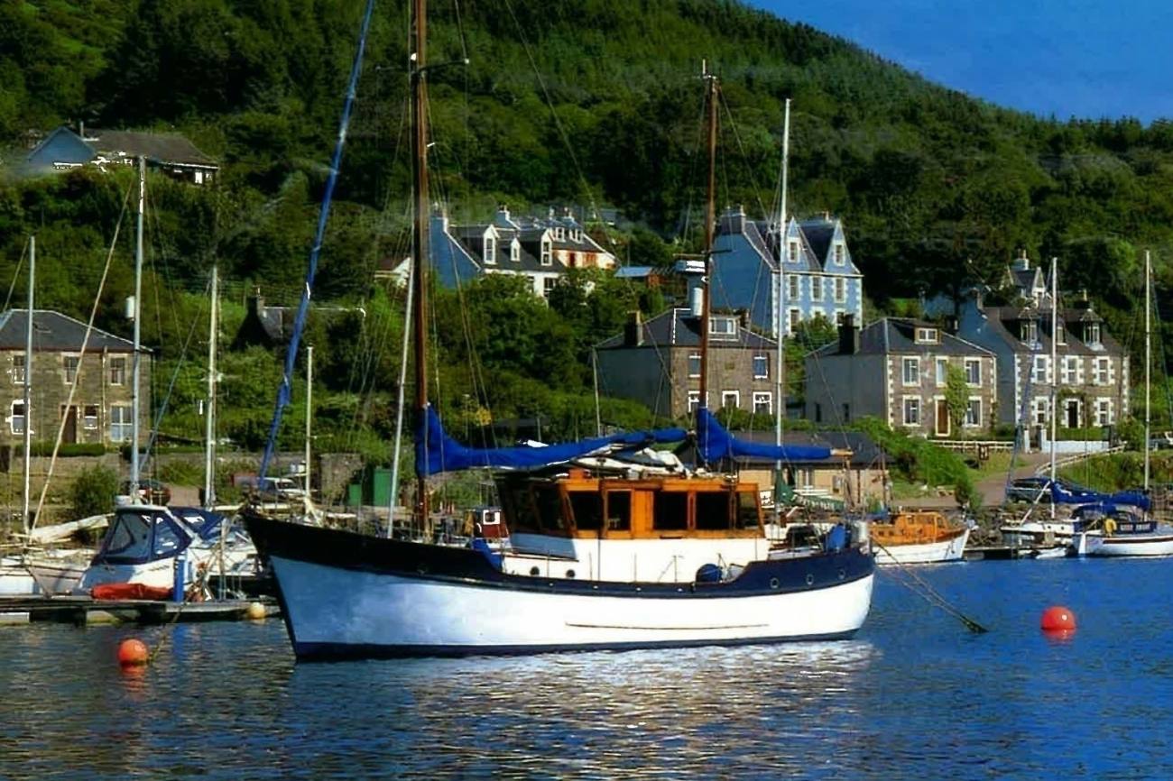 Miller Fife Motorsailer 1