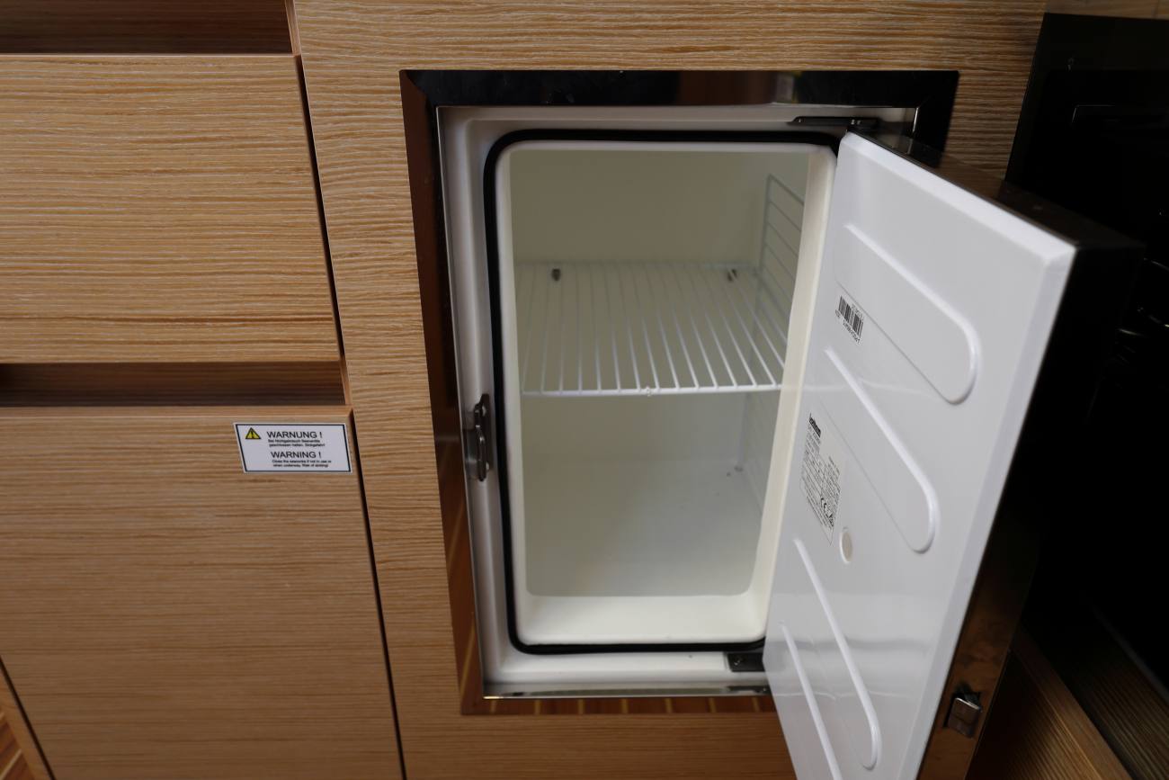 Fridge