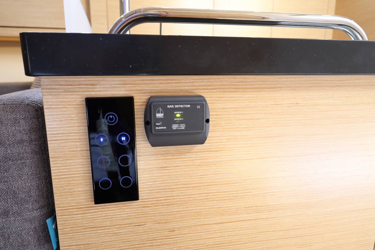 Internal light controls