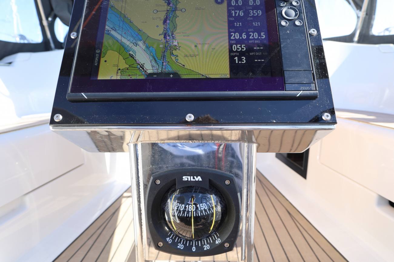 Cockpit plotter and steering compass