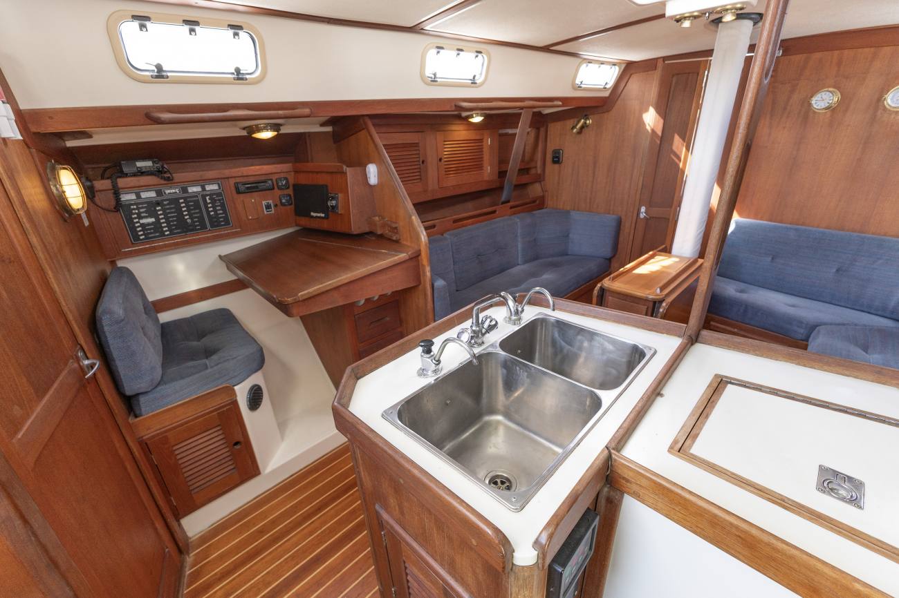 Tartan 3800 13