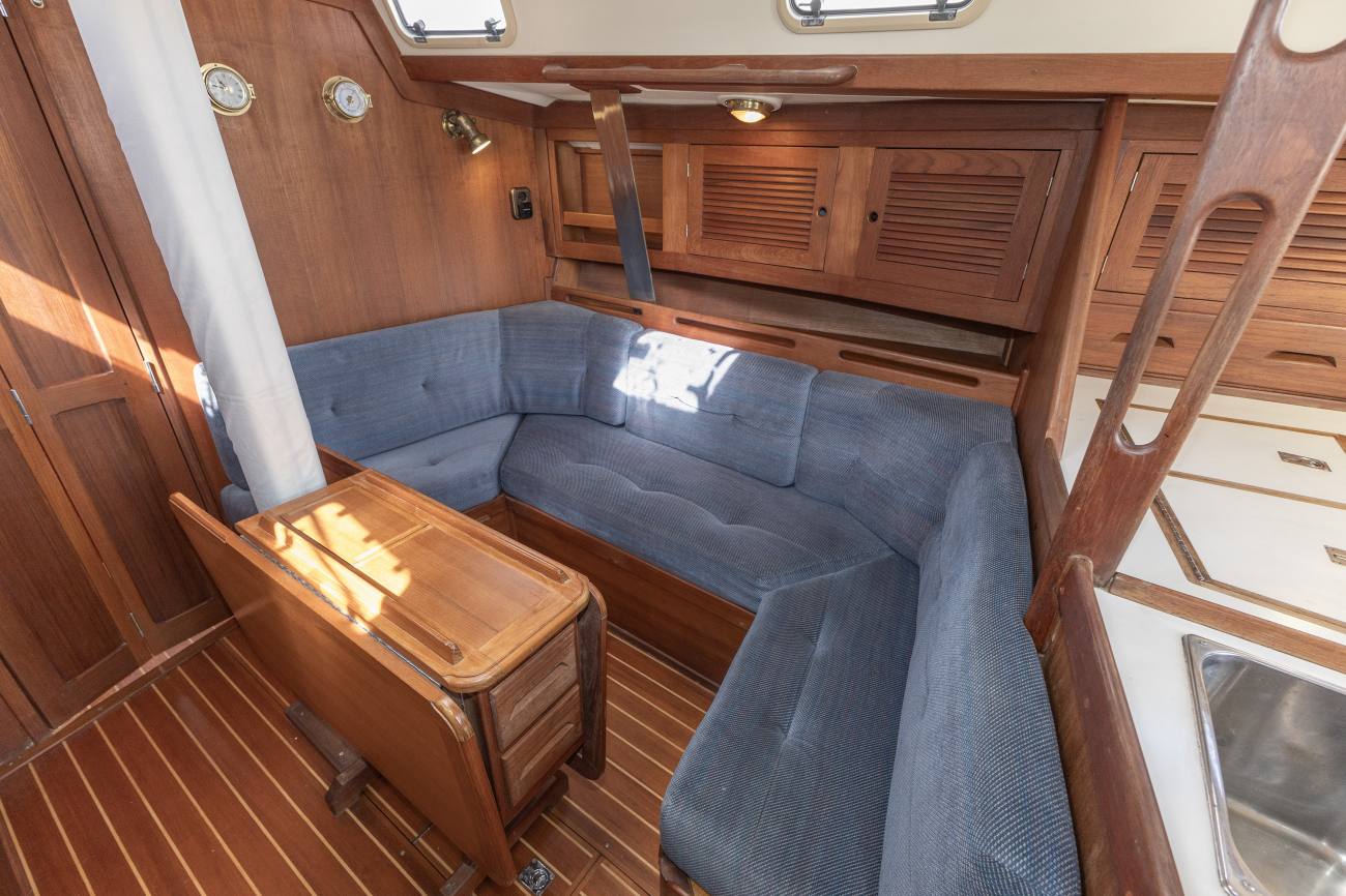 Tartan 3800 16