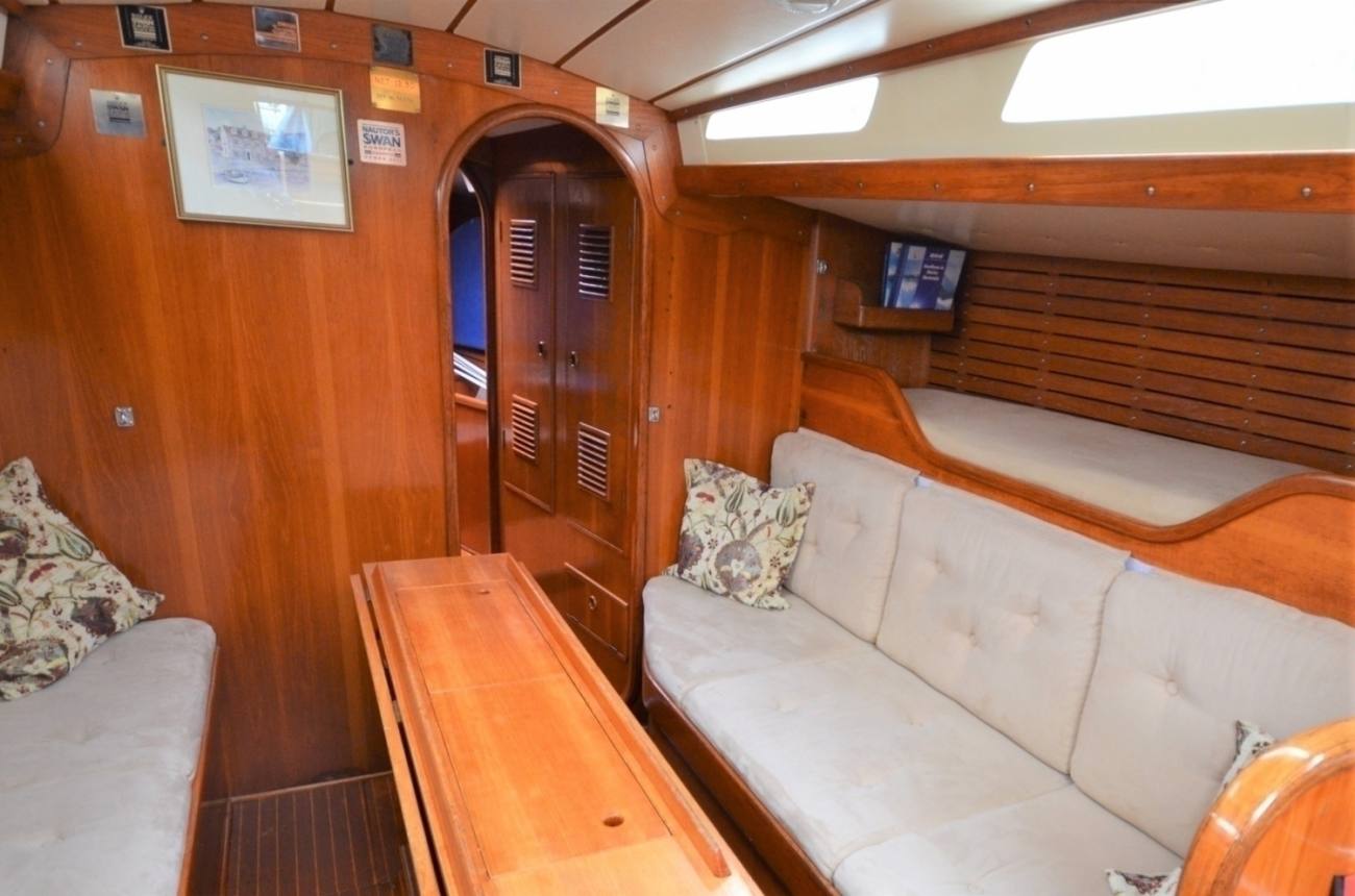 Nautor Swan 38 17