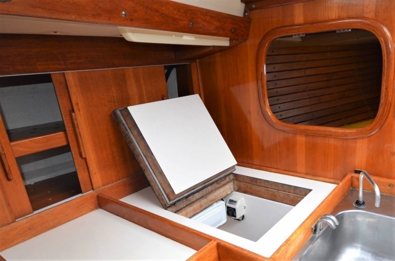 Nautor Swan 38 22