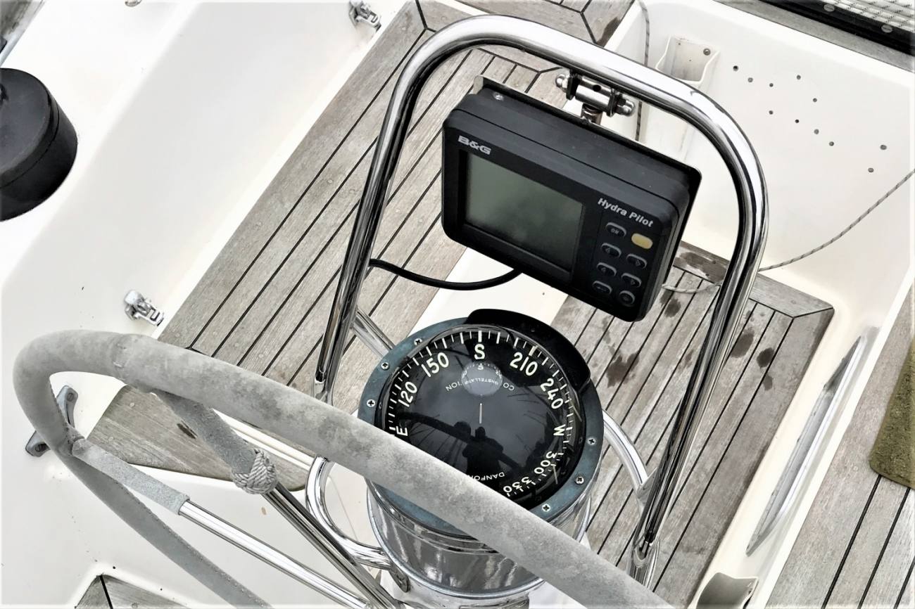 Nautor Swan 38 11