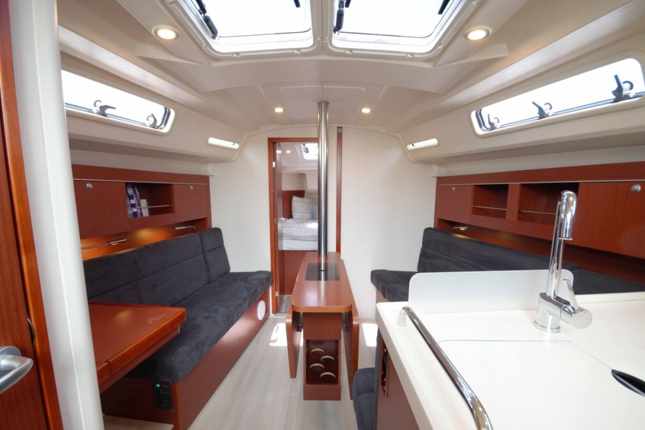 Hanse 345 4