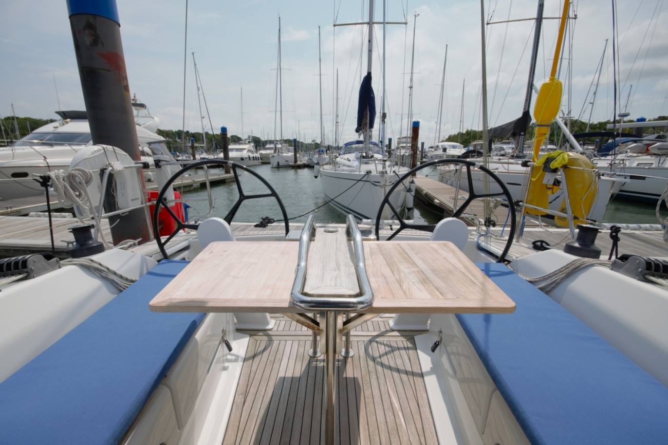 Hanse 345 18