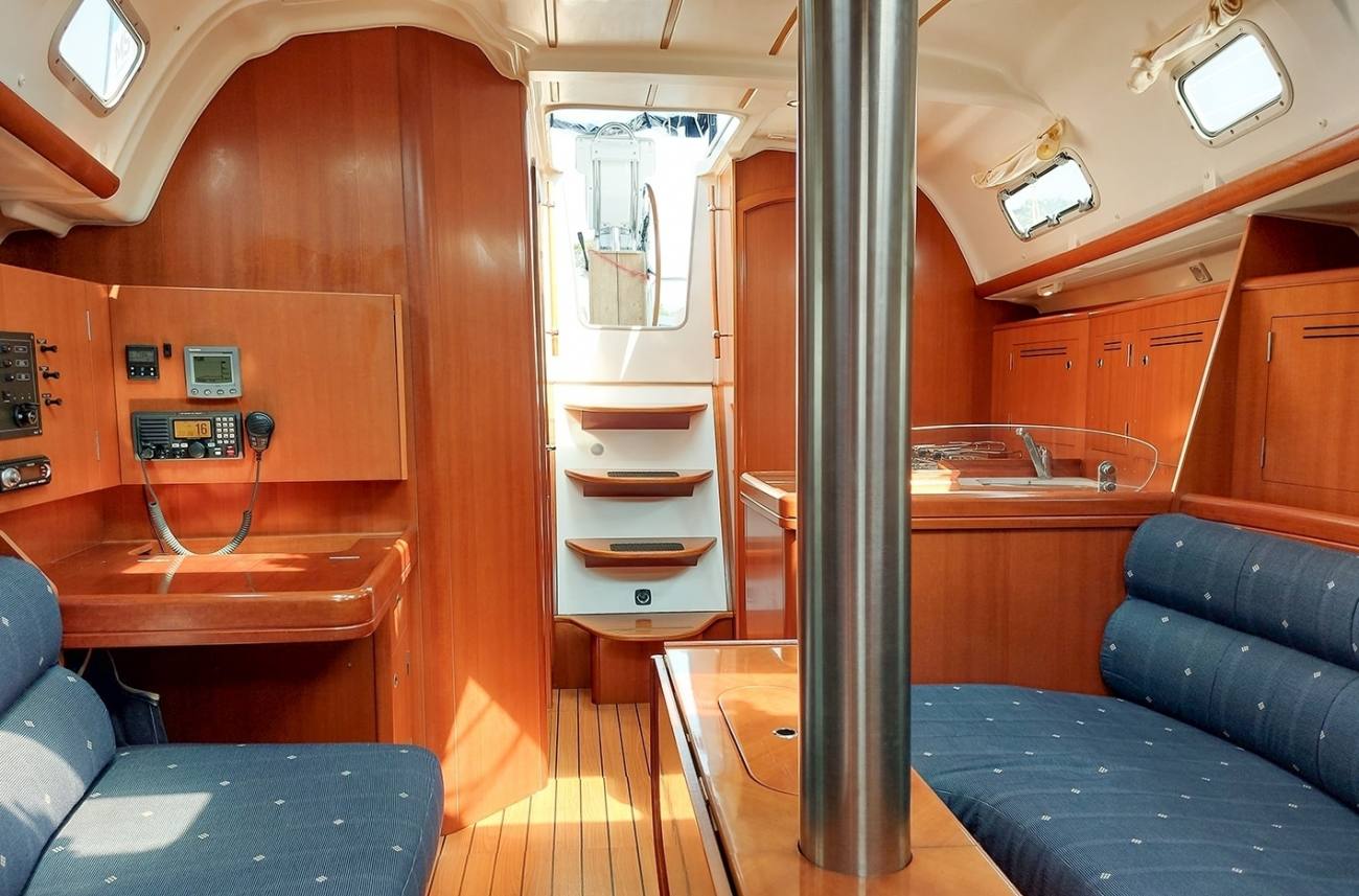 Beneteau Oceanis Clipper 343 14