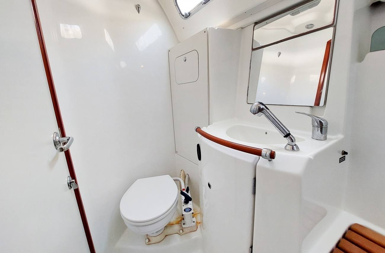 Beneteau Oceanis Clipper 343 15