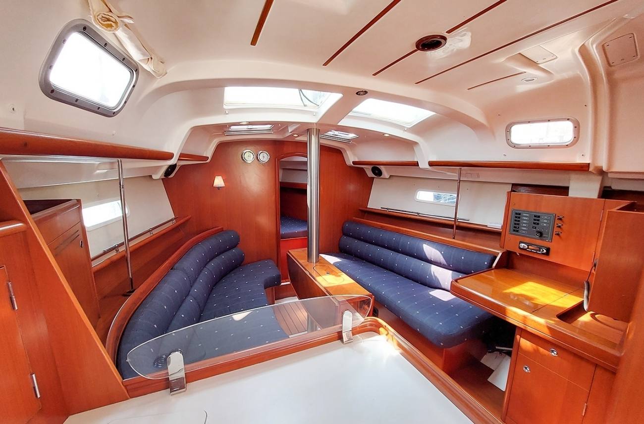 Beneteau Oceanis Clipper 343 7