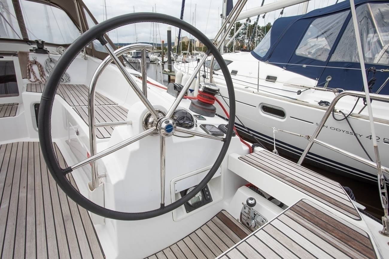 Jeanneau Sun Odyssey 44 DS 40