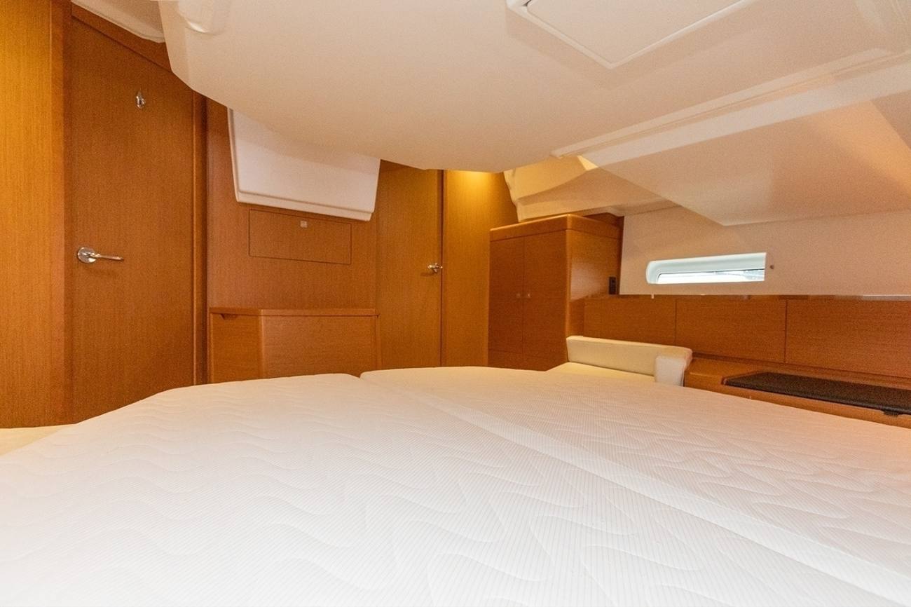 Jeanneau Sun Odyssey 44 DS 20
