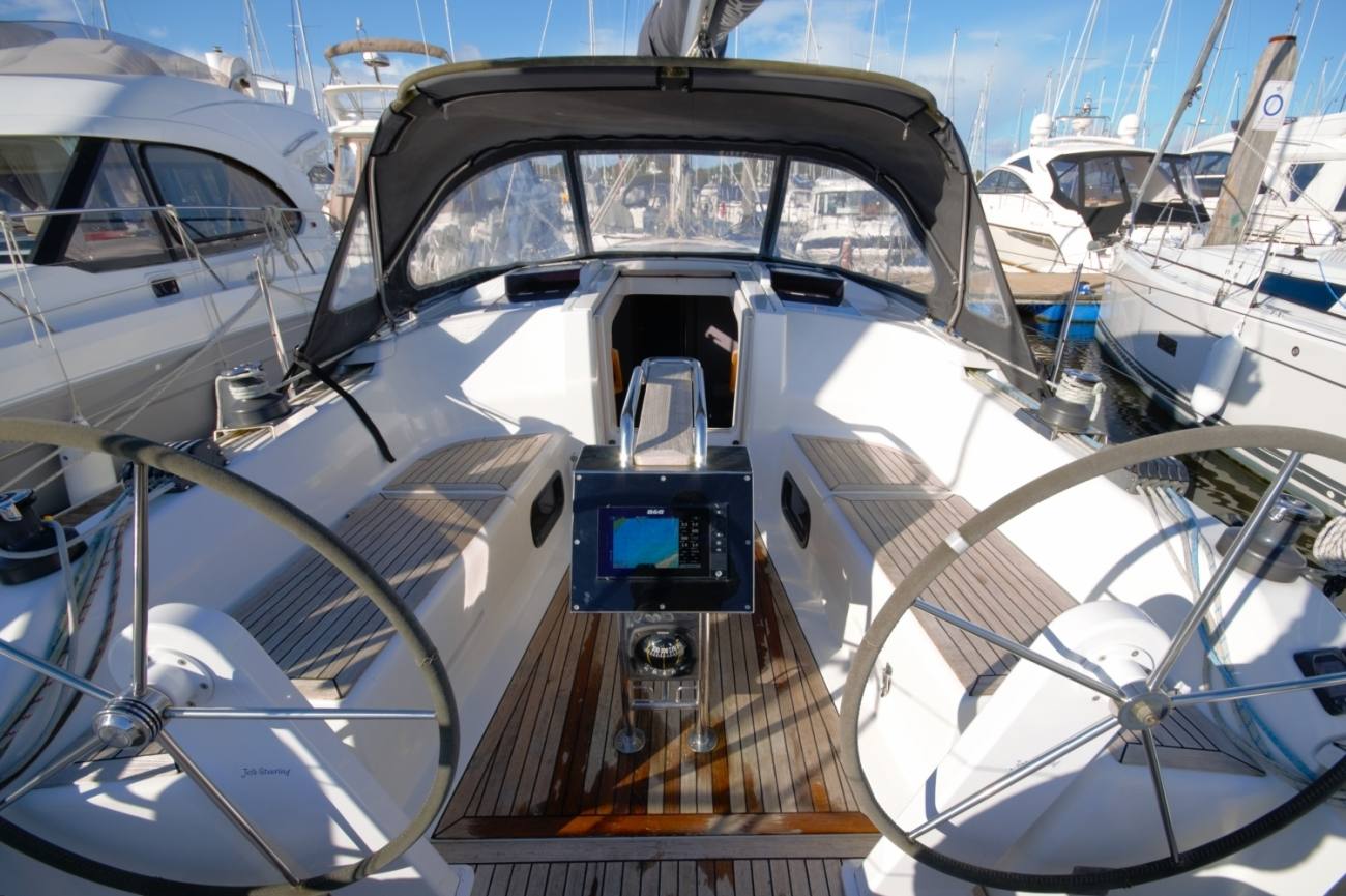 Hanse 345 4