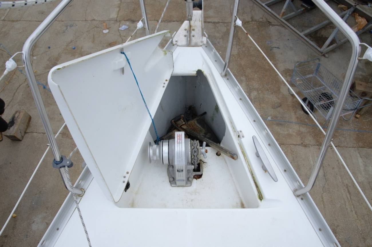Beneteau Oceanis Clipper 323 13