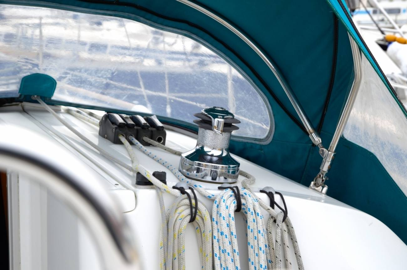 Beneteau Oceanis Clipper 323 19