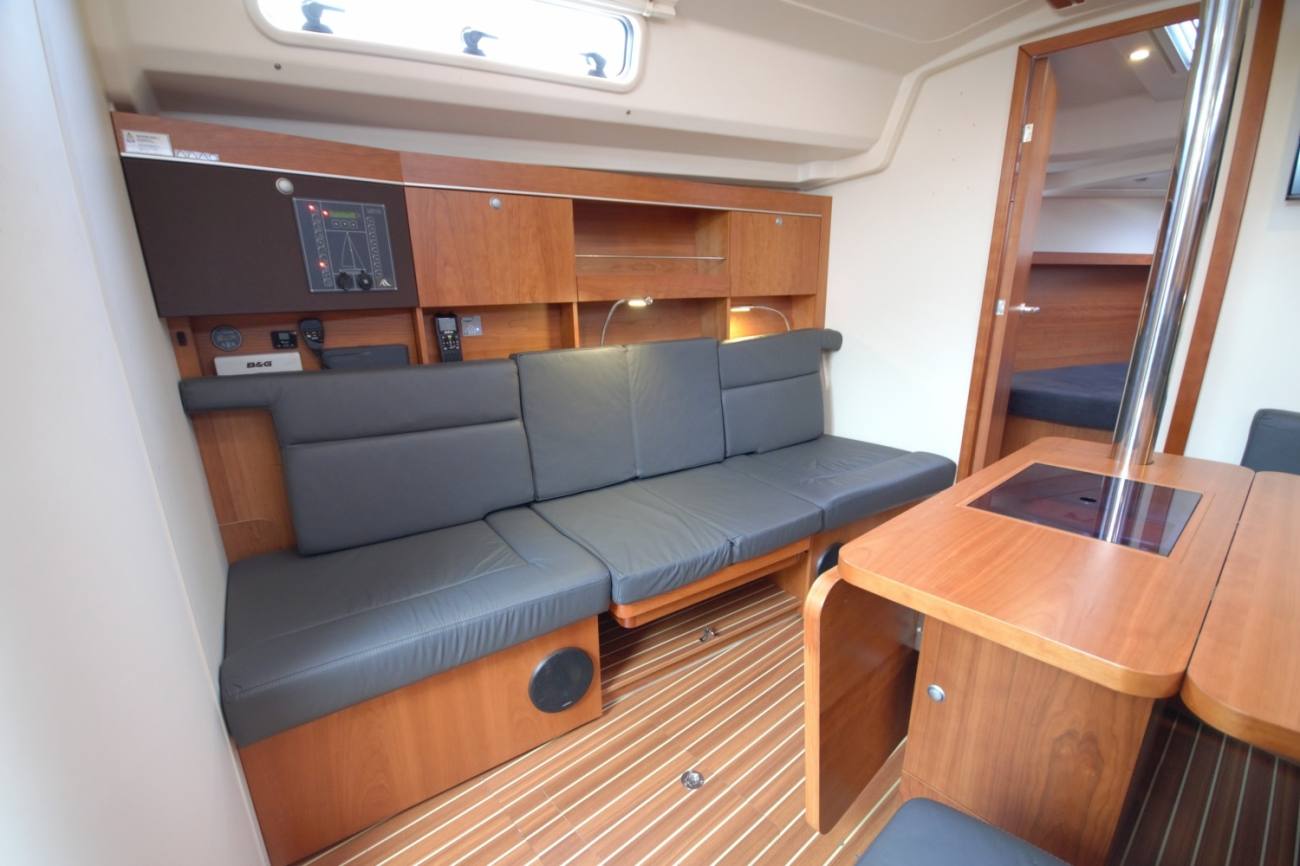 Hanse 385 10