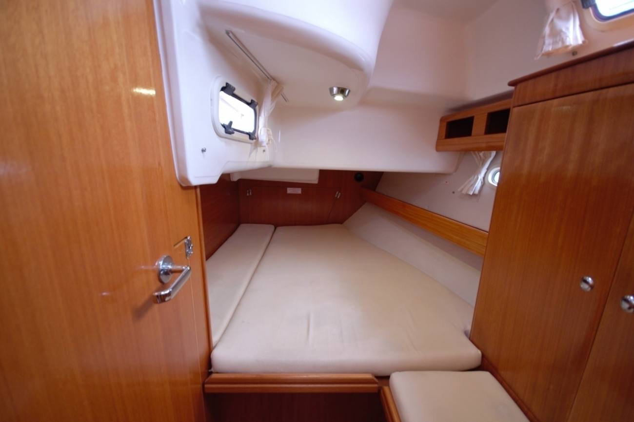 Bavaria 42 Cruiser 16