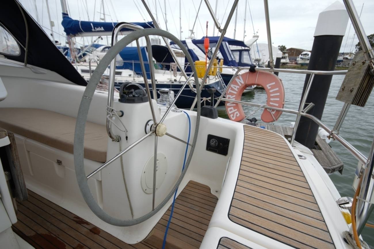 Bavaria 42 Cruiser 23