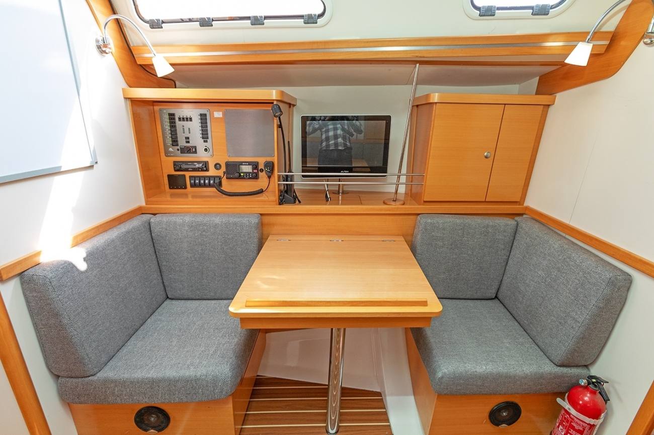 Hanse 400e