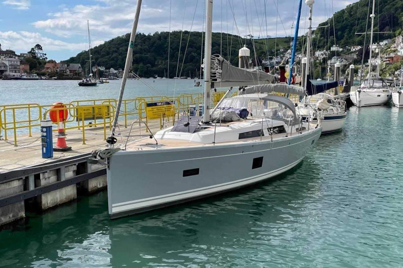 Hanse 388 22