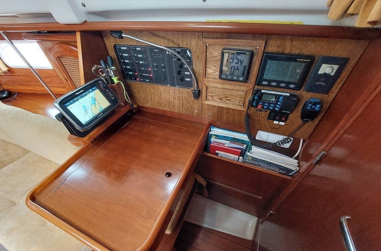 Beneteau Oceanis 36CC