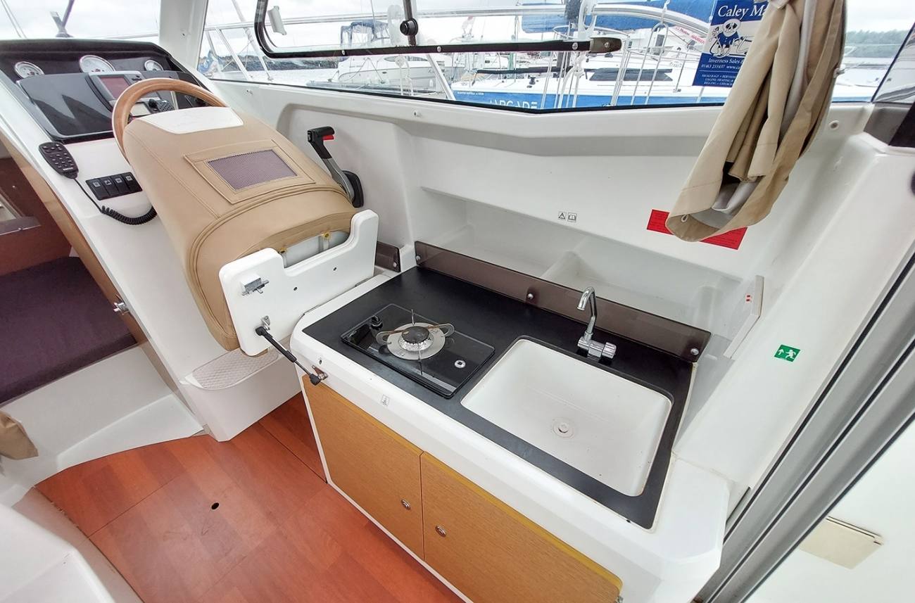 Jeanneau Merry Fisher 755
