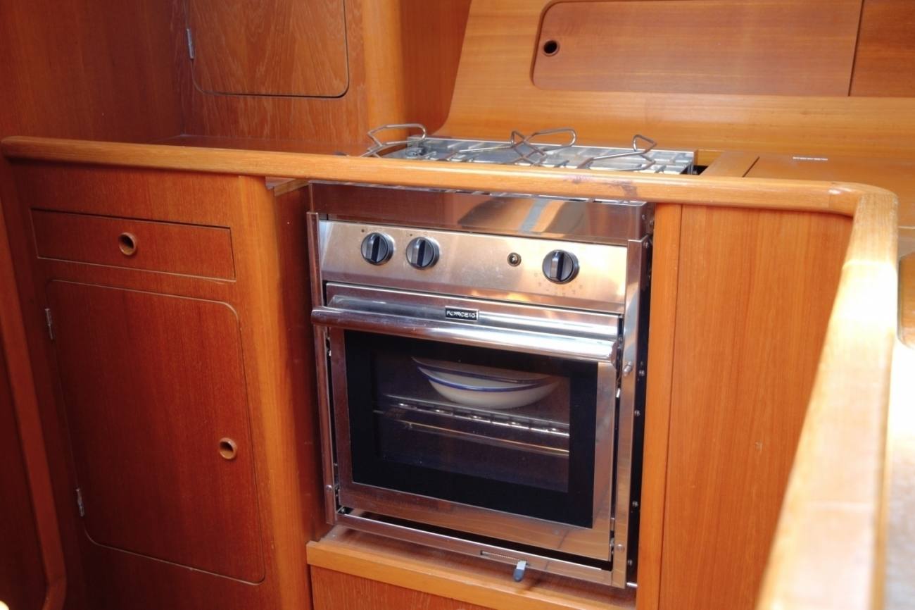 Grand Soleil 42 10
