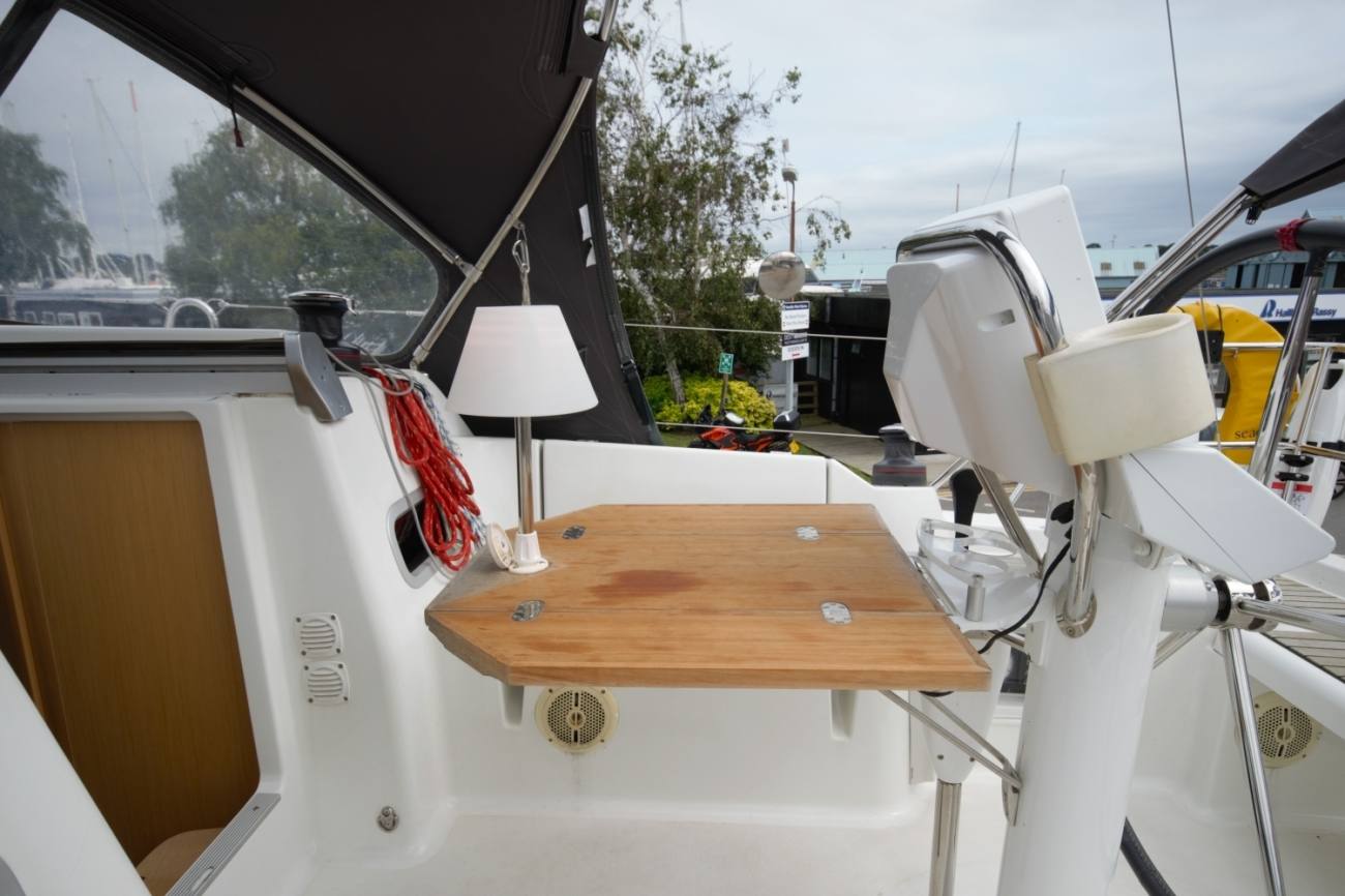 Beneteau Oceanis 31 18