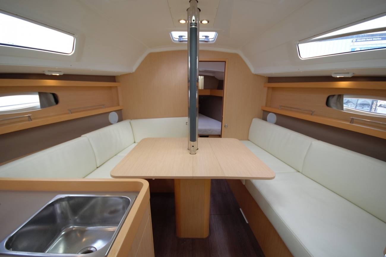 Beneteau Oceanis 31 6