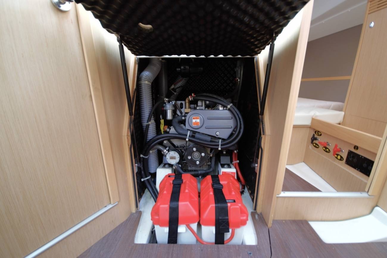Beneteau Oceanis 31 30