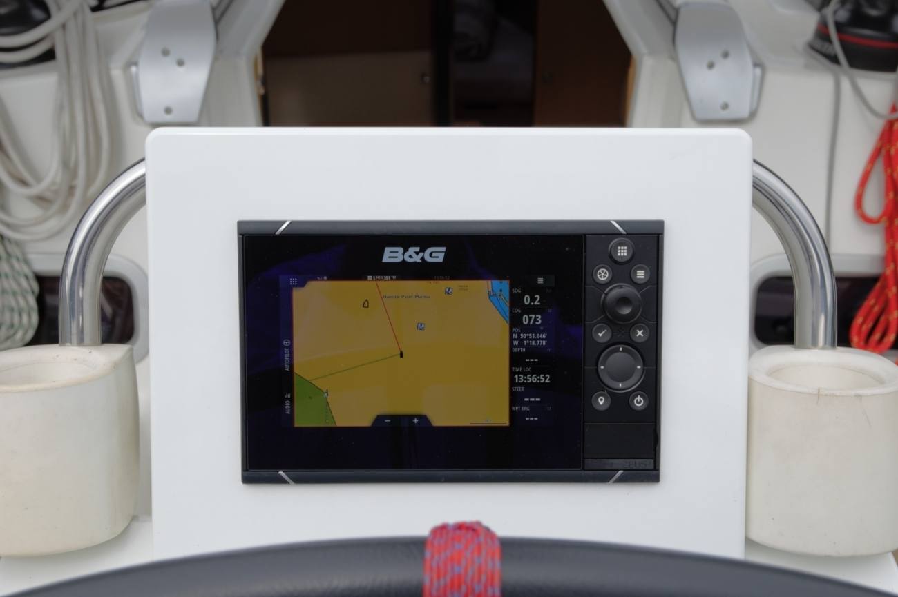 Beneteau Oceanis 31 19