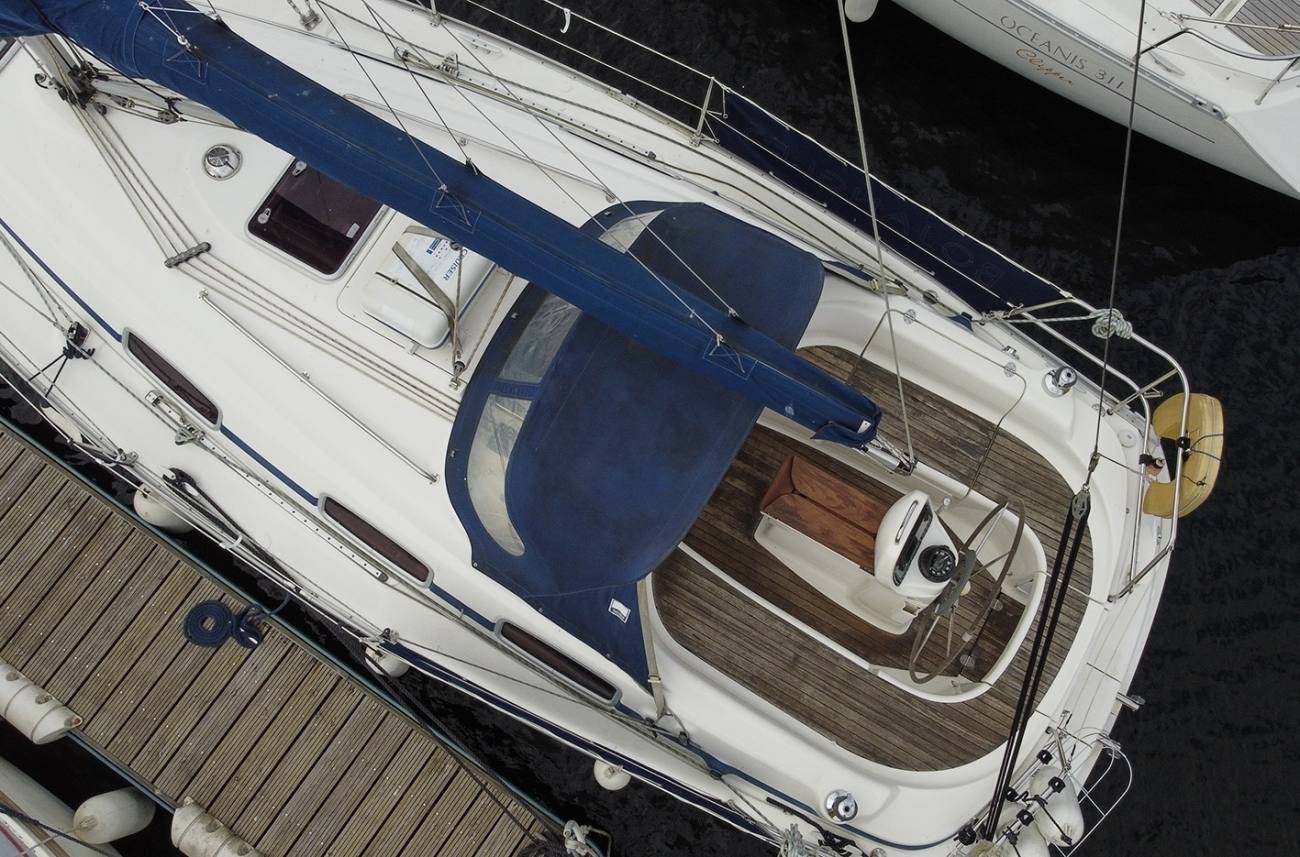 Bavaria 30 Cruiser 27