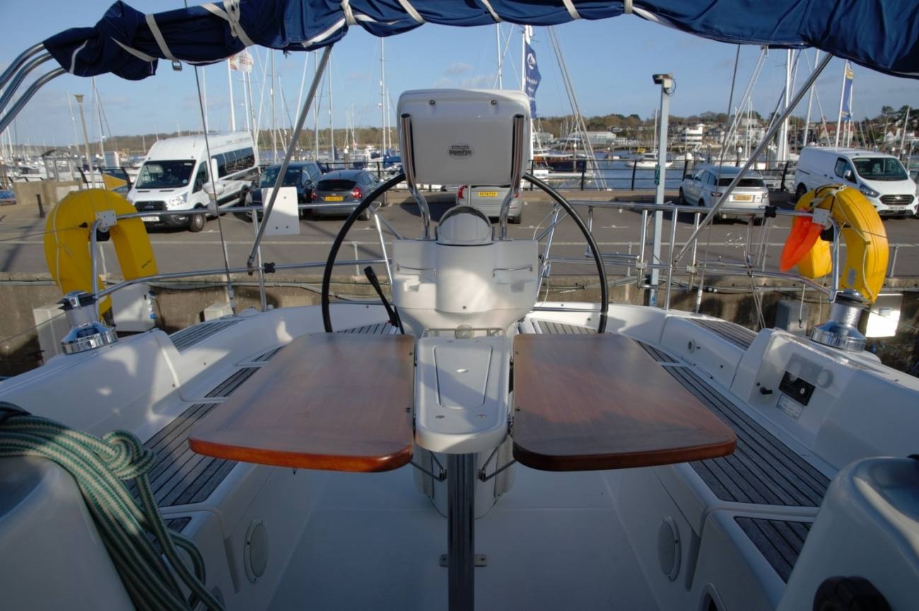 Beneteau Oceanis 423 Clipper 19