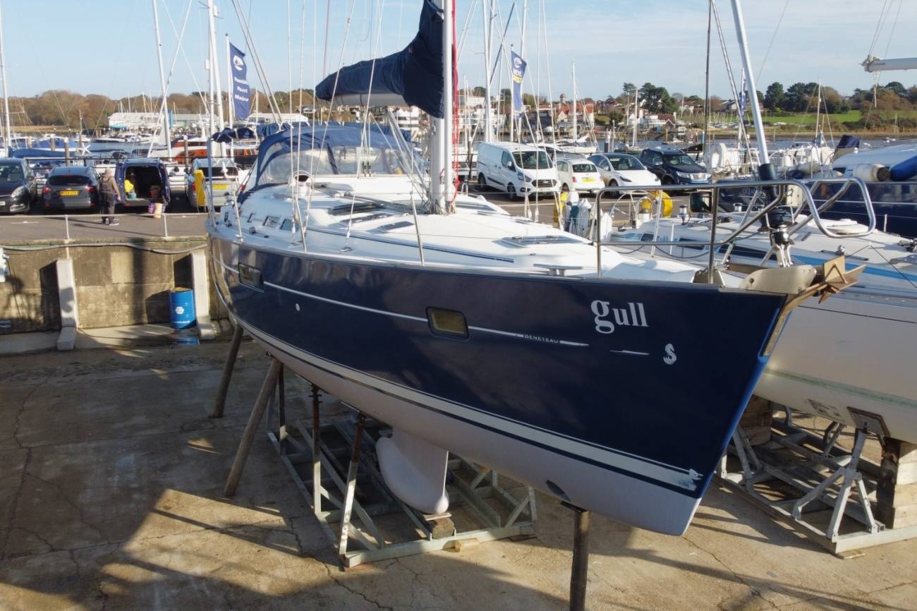 Beneteau Oceanis 423 Clipper 17